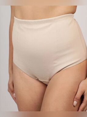 High-Waist Shaping Briefs in Nude - Women Underwear 98% cotton &2% spandex